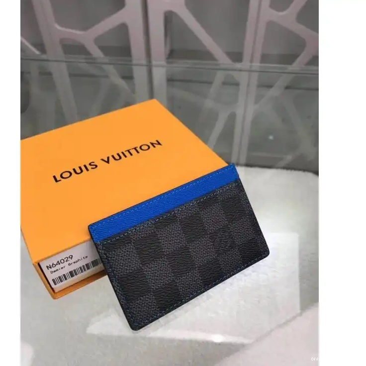Official Brother Sam LV 19B570015 Bags 0509